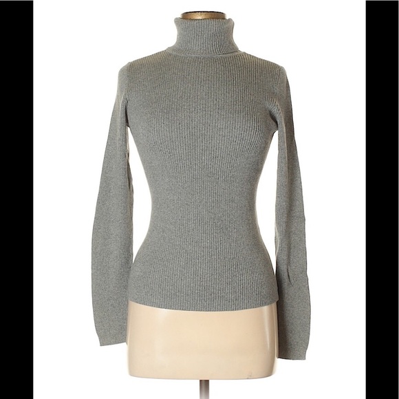 Gap Sweater - Picture 1 of 2